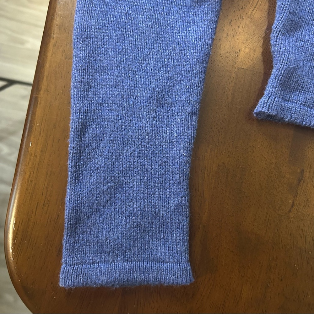 brandy melville blue cropped Francesca sweater in a wool blend - Picture 7 of 16